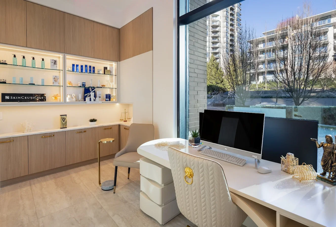 Visit Clinic Interior
